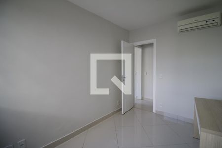 Quarto 1 de apartamento para alugar com 2 quartos, 71m² em Freguesia (jacarepaguá), Rio de Janeiro