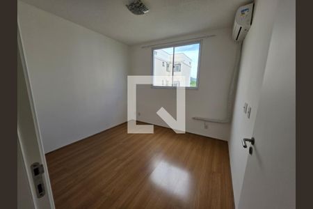 Quarto 1 de apartamento para alugar com 2 quartos, 46m² em Vila Catia, Nova Iguaçu