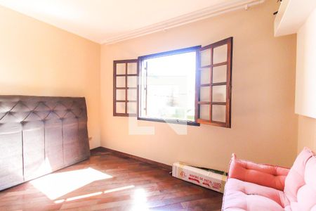 Suíte de casa à venda com 3 quartos, 140m² em Vila Jacuí, São Paulo