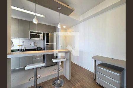 Sala de apartamento à venda com 1 quarto, 43m² em Vila Olímpia, São Paulo