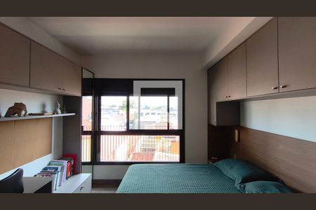 Suíte de apartamento para alugar com 2 quartos, 81m² em Vila Monumento, São Paulo