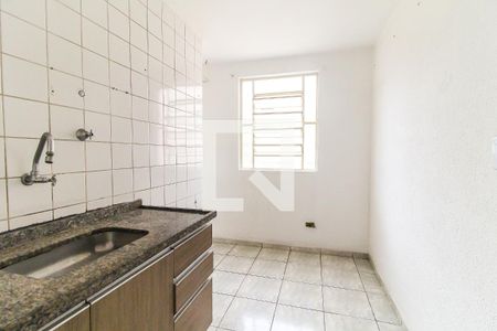 Cozinha de apartamento para alugar com 2 quartos, 45m² em Vila Curuçá Velha, São Paulo