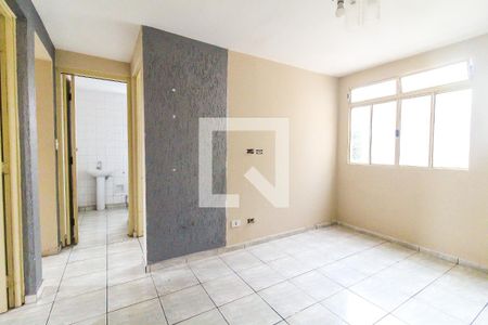 Sala de apartamento para alugar com 2 quartos, 45m² em Vila Curuçá Velha, São Paulo