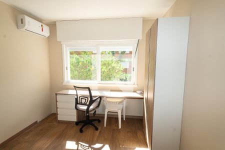 Quarto 2 de apartamento à venda com 2 quartos, 75m² em São Geraldo, Porto Alegre