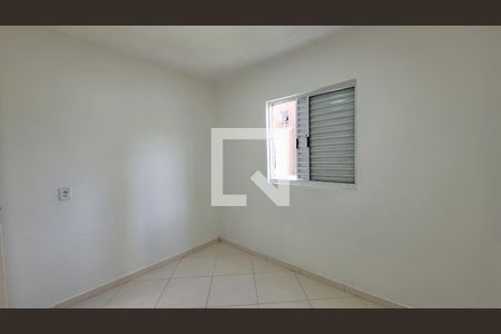 Quarto 01 de apartamento para alugar com 2 quartos, 56m² em Vila Sao Carlos, Itaquaquecetuba