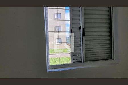 Quarto 01 de apartamento para alugar com 2 quartos, 56m² em Vila Sao Carlos, Itaquaquecetuba