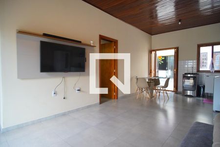 Sala de casa à venda com 4 quartos, 300m² em Sarandi, Porto Alegre