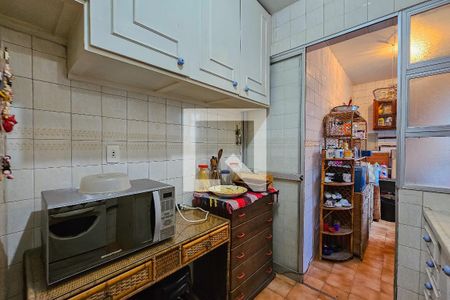 Apartamento à venda com 3 quartos, 180m² em Santo Antônio, Belo Horizonte