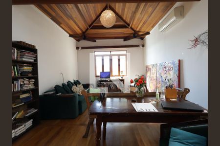 Sala de casa para alugar com 2 quartos, 213m² em Vila Morse, São Paulo