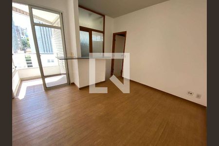 Apartamento para alugar com 2 quartos, 63m² em Carmo, Belo Horizonte