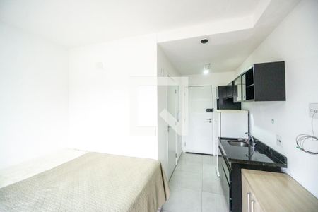 Sala quarto e cozinha de kitnet/studio à venda com 1 quarto, 23m² em Vila Esperança, São Paulo