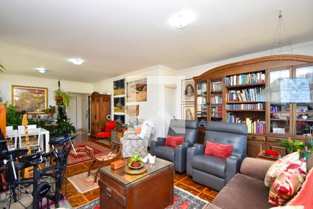 Sala de estar de apartamento à venda com 3 quartos, 138m² em Paraíso, São Paulo