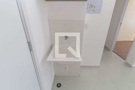 Sala/Cozinha de apartamento para alugar com 2 quartos, 33m² em Jardim Soares, São Paulo