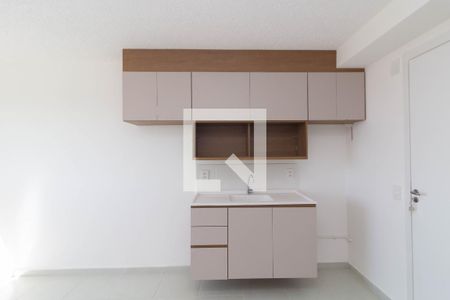 Sala/Cozinha de apartamento para alugar com 2 quartos, 33m² em Jardim Soares, São Paulo