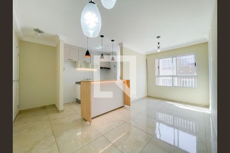 Sala de apartamento à venda com 2 quartos, 54m² em Novo Osasco, Osasco