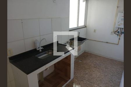 Apartamento para alugar com 2 quartos, 65m² em Santa Cruz, Rio de Janeiro