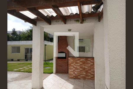 Área externa de apartamento para alugar com 2 quartos, 65m² em Santa Cruz, Rio de Janeiro