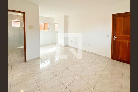 Sala  de apartamento para alugar com 2 quartos, 48m² em Ingleses do Rio Vermelho, Florianópolis