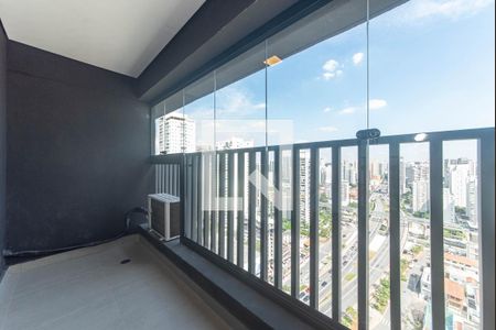 Varanda de kitnet/studio à venda com 1 quarto, 24m² em Cidade Monções, São Paulo