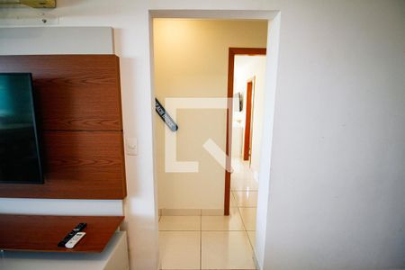 Sala de apartamento para alugar com 3 quartos, 141m² em Vilamar, Praia Grande
