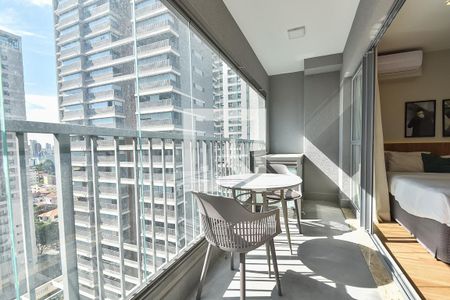 Varanda de apartamento à venda com 1 quarto, 38m² em Vila Mariana, São Paulo