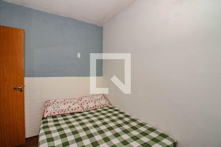 Quarto 1 de apartamento para alugar com 2 quartos, 41m² em Jardim Dona Leopoldina, Porto Alegre