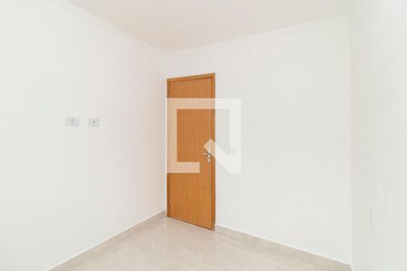 Quarto de apartamento à venda com 2 quartos, 45m² em Vila Rosa, São Paulo