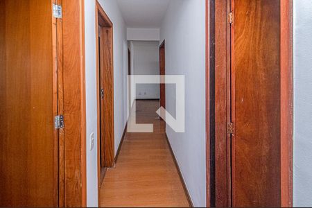 corredor para os cômodos_2 de apartamento à venda com 3 quartos, 88m² em Aclimação, São Paulo