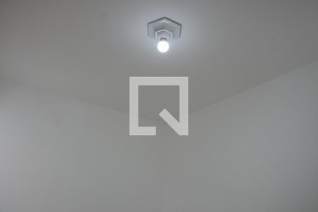 Quarto 1 de casa para alugar com 2 quartos, 45m² em Jardim Santa Emília, Embu das Artes