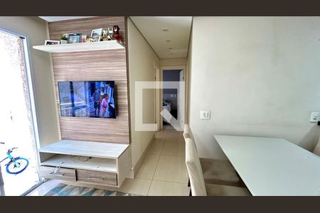 Sala de apartamento para alugar com 2 quartos, 56m² em Jardim Bela Vista, Guarulhos