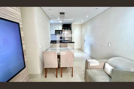 Sala de apartamento para alugar com 2 quartos, 56m² em Jardim Bela Vista, Guarulhos