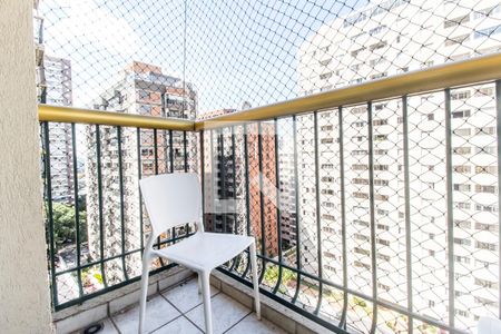 Varanda de apartamento para alugar com 2 quartos, 64m² em Alphaville, Barueri