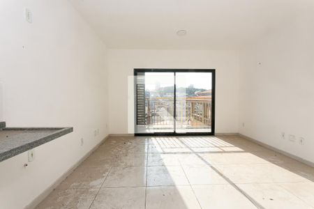 Cozinha de kitnet/studio para alugar com 1 quarto, 28m² em Vila Carrão, São Paulo