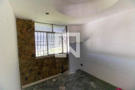 Quarto 1 de apartamento para alugar com 2 quartos, 45m² em Santa Rosa, Niterói