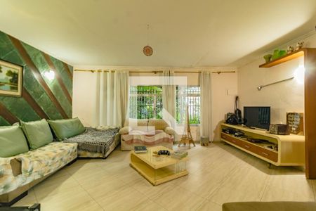 Casa à venda com 3 quartos, 280m² em Americanópolis, São Paulo