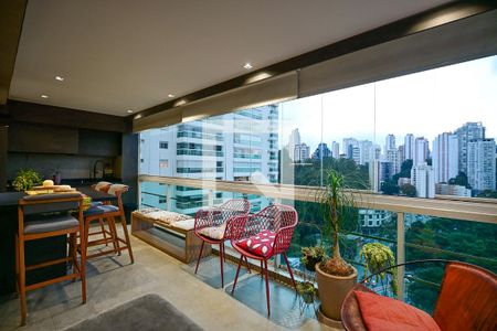 Varanda de apartamento à venda com 3 quartos, 110m² em Parque do Morumbi, São Paulo