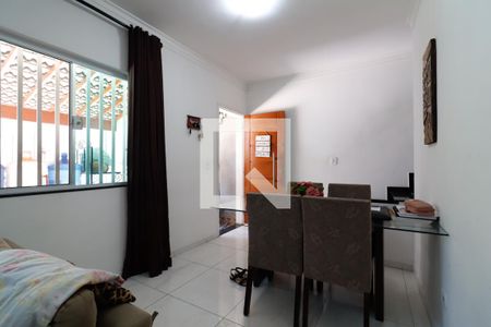 Sala de casa à venda com 3 quartos, 73m² em Vila Dalila, São Paulo