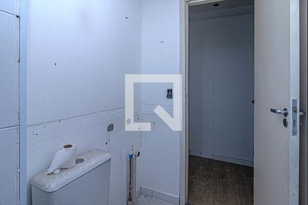 banheiro social_3 de apartamento à venda com 2 quartos, 46m² em Vila Caraguata, São Paulo