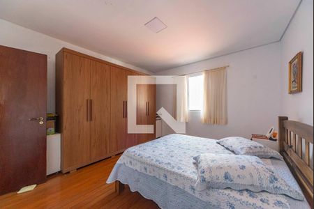 Quarto 1 de casa à venda com 2 quartos, 200m² em Parque das Nações, Santo André