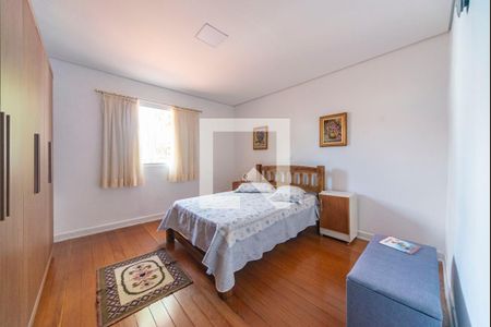 Quarto 1 de casa à venda com 2 quartos, 200m² em Parque das Nações, Santo André