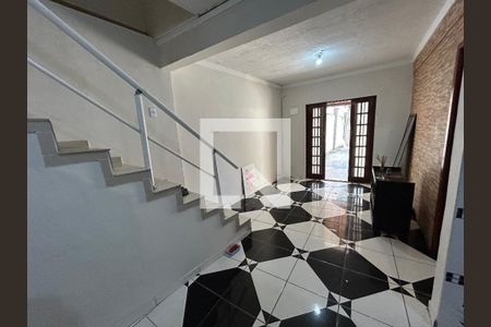 Sala de casa à venda com 3 quartos, 150m² em Vila Valqueire, Rio de Janeiro