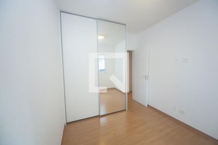quarto 1 de apartamento para alugar com 2 quartos, 77m² em Vila da Serra, Nova Lima