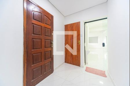 Hall de entrada de apartamento para alugar com 1 quarto, 110m² em Jardim do Estádio, Santo André