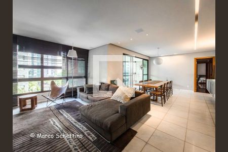 Apartamento à venda com 4 quartos, 156m² em Belvedere, Belo Horizonte