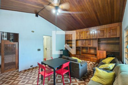 Sala de casa para alugar com 4 quartos, 264m² em Vila Balnearia, Praia Grande