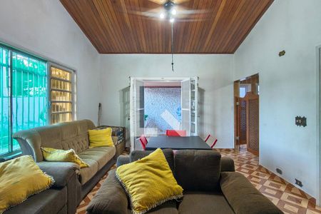Sala de casa para alugar com 4 quartos, 264m² em Vila Balnearia, Praia Grande