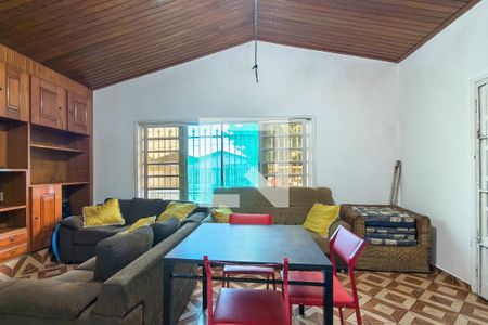 Sala de casa para alugar com 4 quartos, 264m² em Vila Balnearia, Praia Grande
