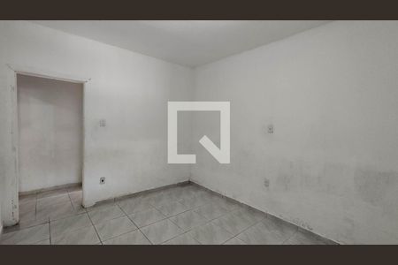 Quarto de casa para alugar com 1 quarto, 103m² em Vila Maria Rosa, Ferraz de Vasconcelos