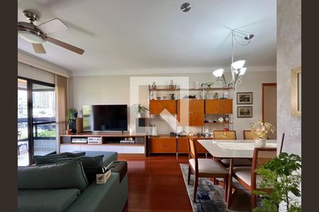Sala de apartamento à venda com 4 quartos, 130m² em Nova Campinas, Campinas