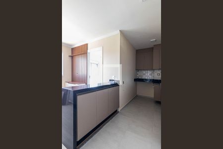 Sala/Cozinha/Área de Serviço  de apartamento para alugar com 2 quartos, 35m² em Jardim Helena, São Paulo